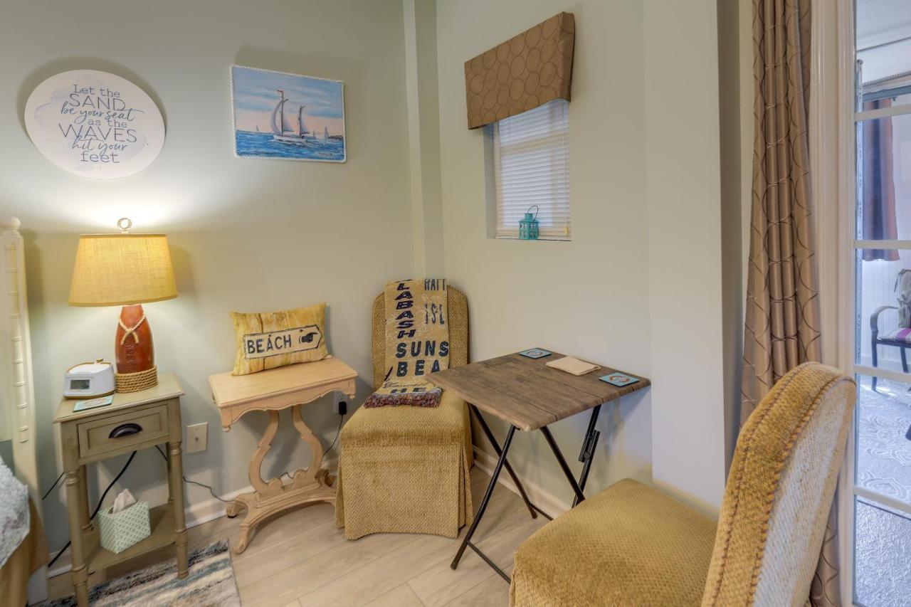 Sneads Ferry Vacation Rental Studio With Water Views エクステリア 写真
