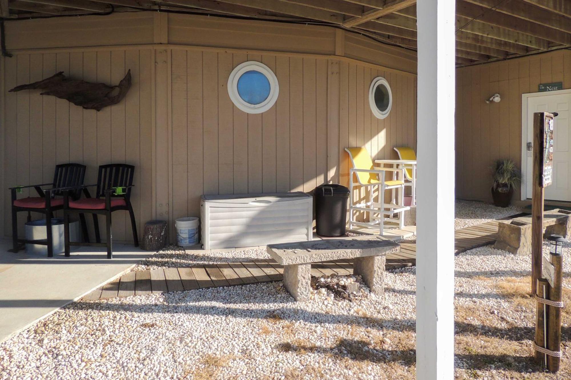 Sneads Ferry Vacation Rental Studio With Water Views エクステリア 写真